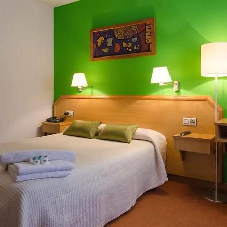 Nest Style Santiago Otel 3*