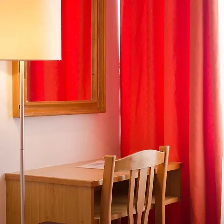Nest Style Santiago Otel