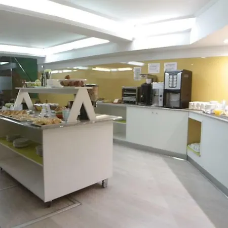 Nest Style Santiago Otel 3*